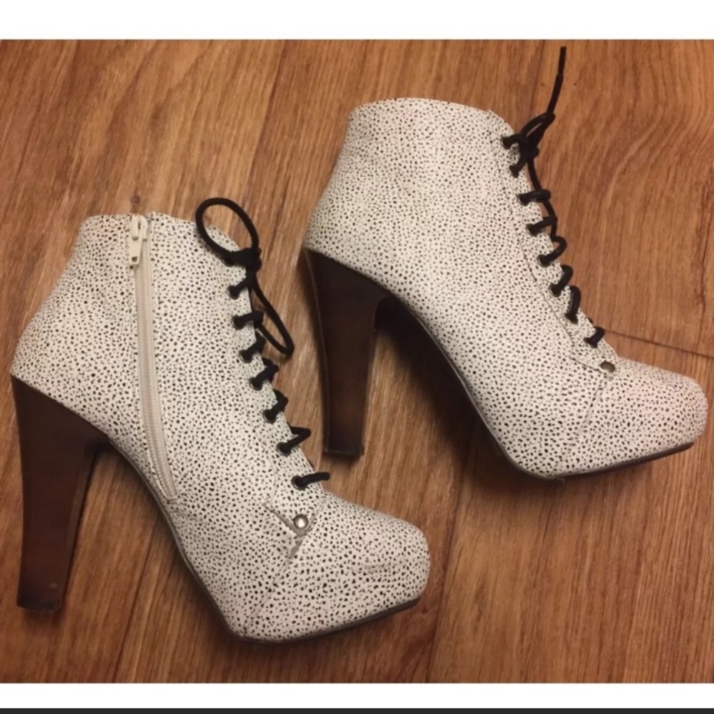 Rue 21 platform lace up booties heels black